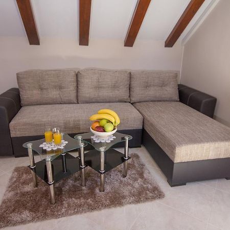 Apartment Niko Kaštel Stari Kaštela Zimmer foto