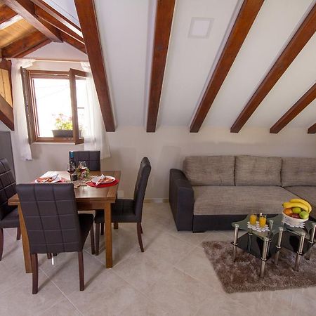 Apartment Niko Kaštel Stari Kaštela Zimmer foto