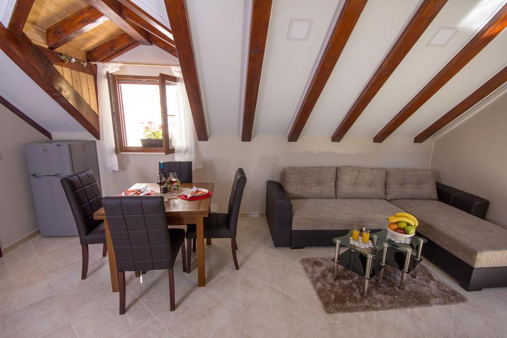 Apartment Niko Kaštel Stari Kaštela Zimmer foto