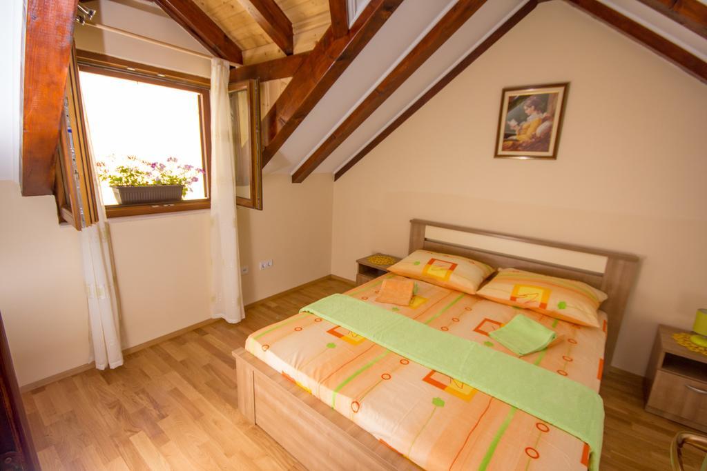 Apartment Niko Kaštel Stari Kaštela Zimmer foto