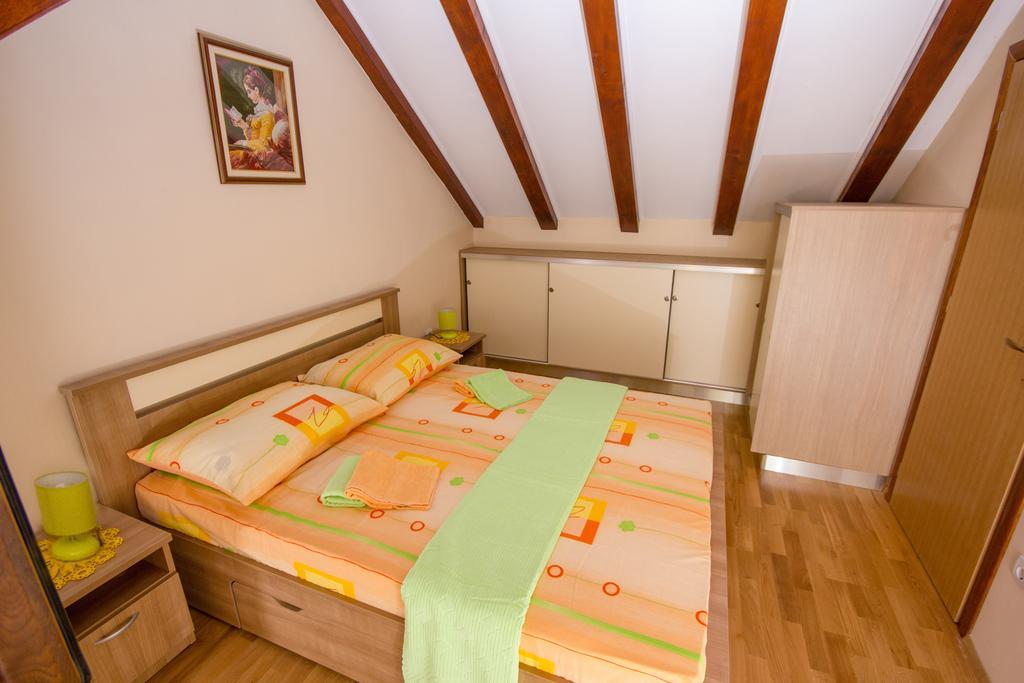 Apartment Niko Kaštel Stari Kaštela Zimmer foto
